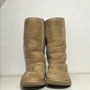 UGG Tan Suede Boots 🌷Spring Sale🌷